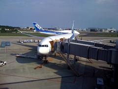 090824narita.jpg