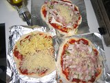 060325pizza2.jpg