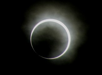 120521_annular_eclipse2_s.jpg