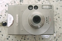 Canon IXY Digital